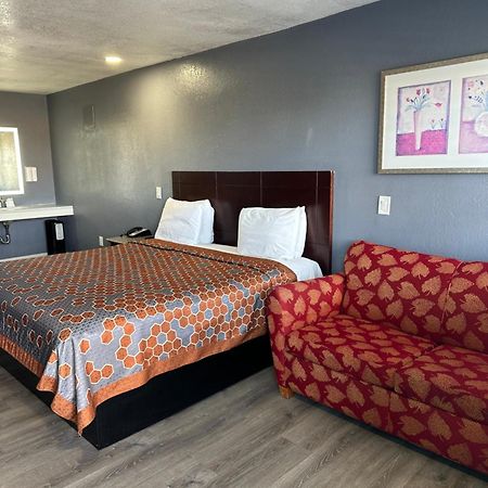 سانتا كروز، كاليفورنيا Fireside Inn By The Beach Boardwalk & Bowling المظهر الخارجي الصورة