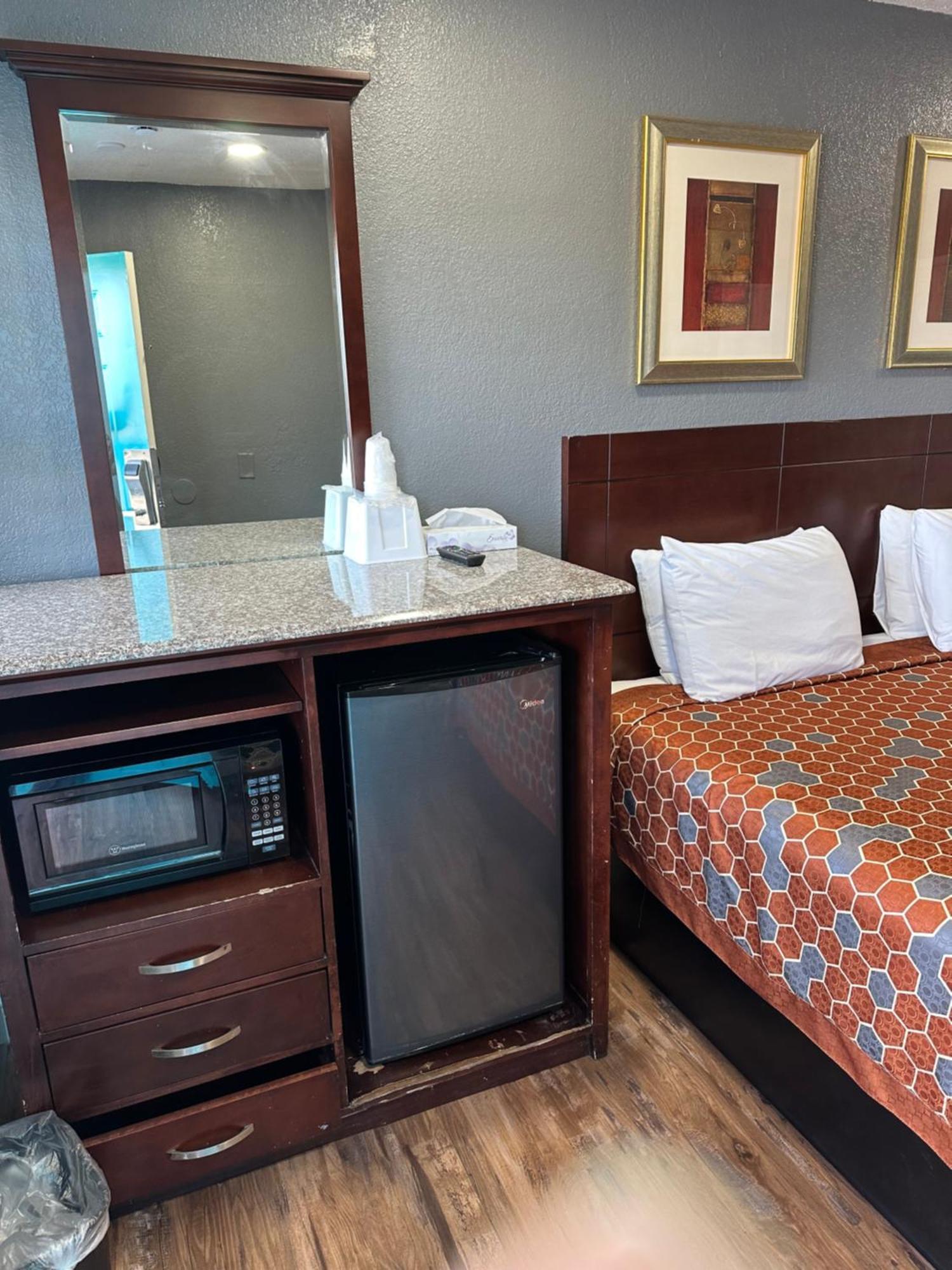 سانتا كروز، كاليفورنيا Fireside Inn By The Beach Boardwalk & Bowling المظهر الخارجي الصورة