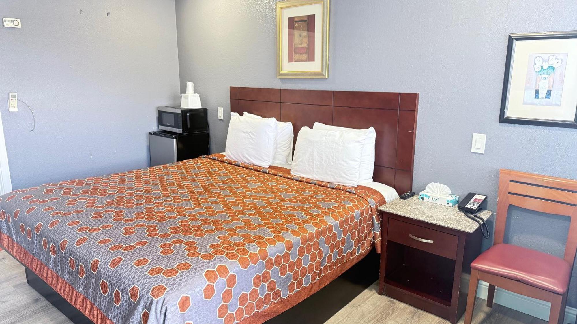 سانتا كروز، كاليفورنيا Fireside Inn By The Beach Boardwalk & Bowling المظهر الخارجي الصورة