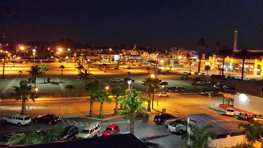 سانتا كروز، كاليفورنيا Fireside Inn By The Beach Boardwalk & Bowling المظهر الخارجي الصورة